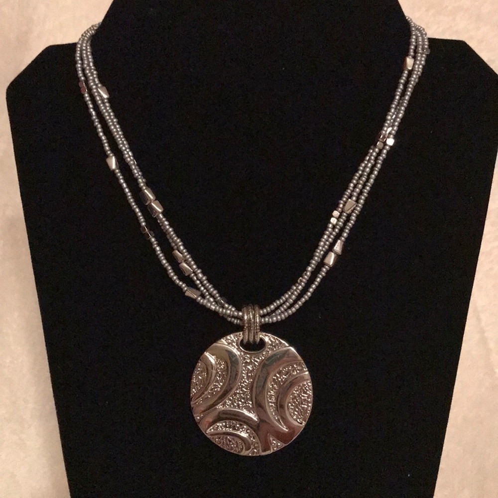 Lia Sophia Chunky Silver Pendant Necklace
